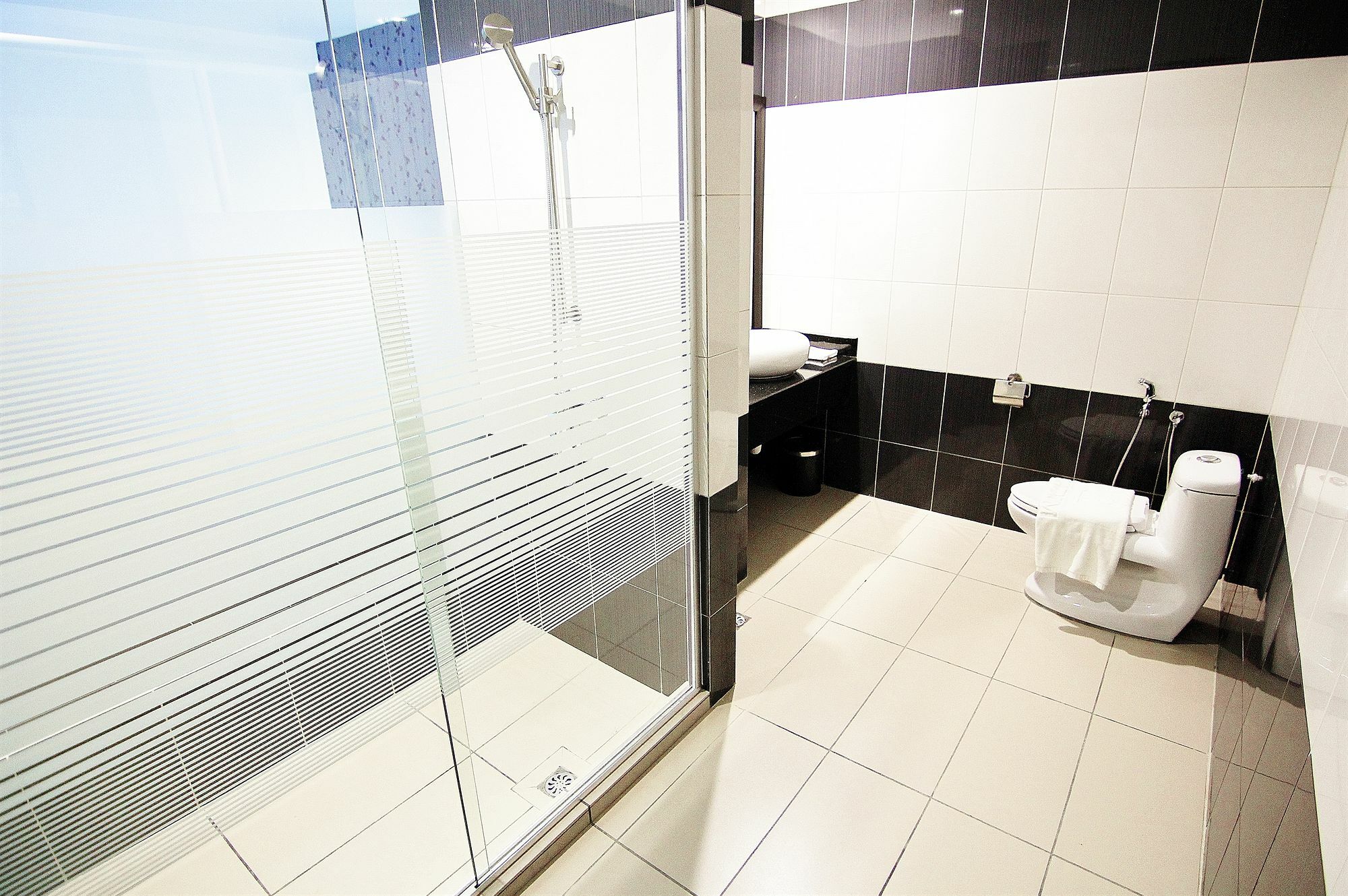 Putatan Platinum Hotel Kota Kinabalu Dış mekan fotoğraf