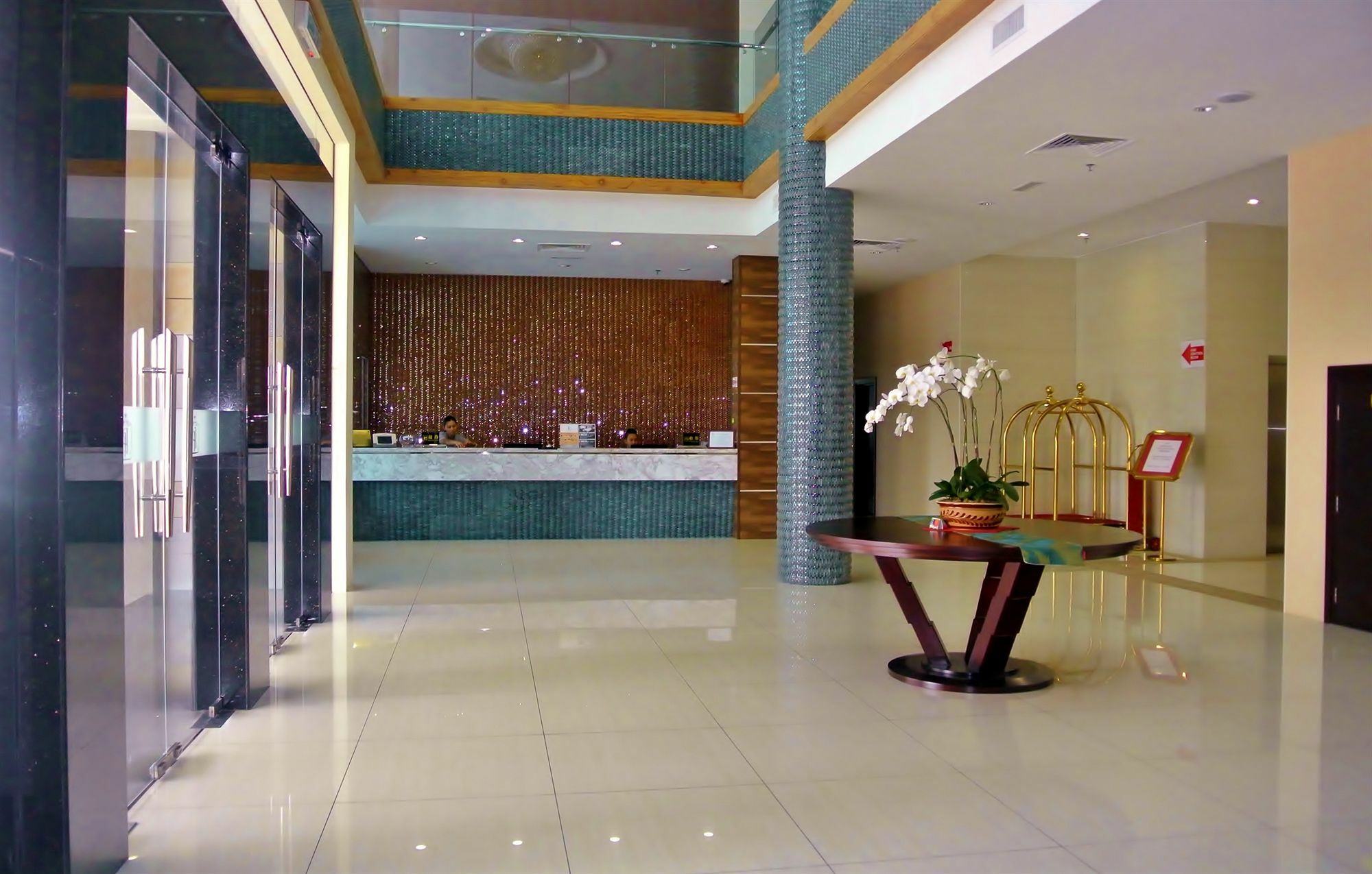 Putatan Platinum Hotel Kota Kinabalu Dış mekan fotoğraf